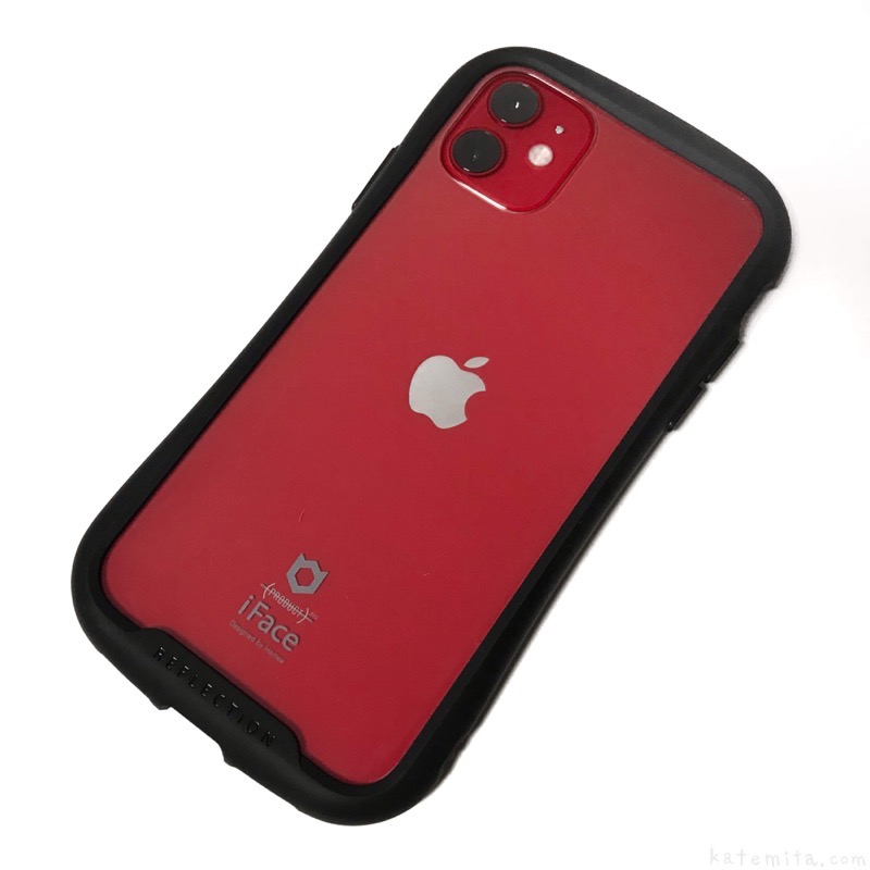 iPhone11 ケース　赤