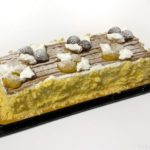 コストコの『モンブランバーケーキ』が2色の栗がオシャレで美味しい！