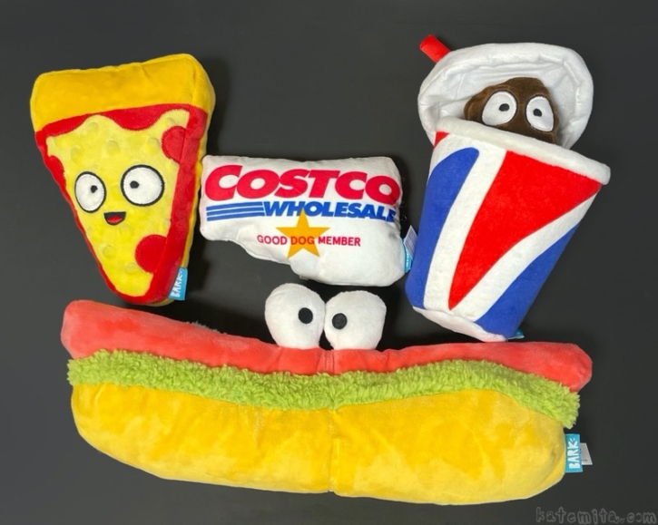 コストコの『BARK COSTCO FOOD COURTペット用おもちゃ4個セット』が音が鳴る犬のオモチャで可愛い！ 買てみた