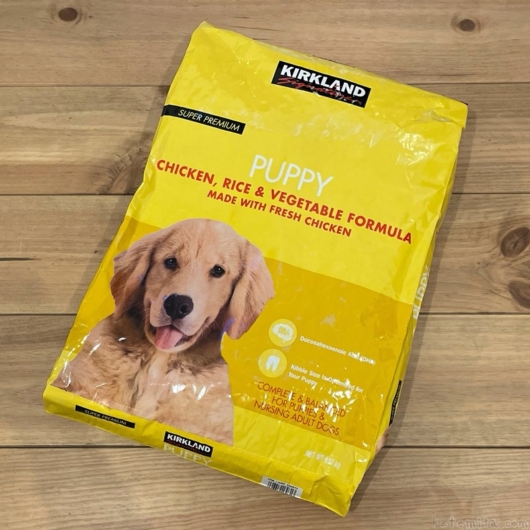 コストコのドッグフード『カークランドシグネチャー 子犬用 9kg チキン,ライス,ベジタブル』がお気に入り！ 買てみた