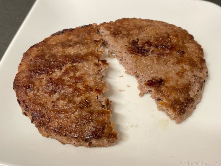 コストコで『オレンジベイフーズ 100 ビーフパティ10枚 1140g』が牛肉の旨さが詰まって美味しい！ 買てみた