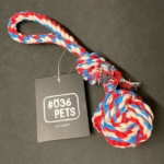 オーサムストアの『犬用玩具トイロープ トリコロール』が3色の色で可愛い！