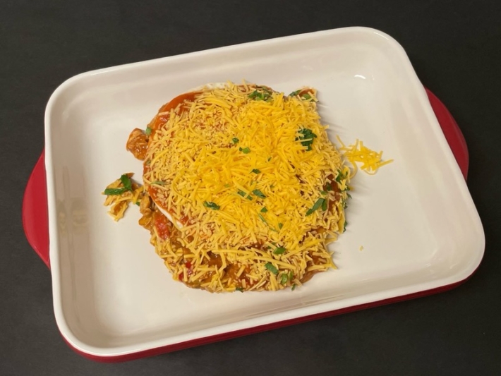 簡単なチキンと豆のエンチラーダのレシピ