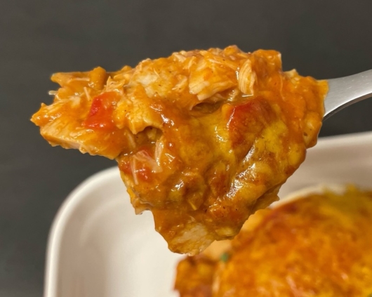 簡単なチキンと豆のエンチラーダのレシピ