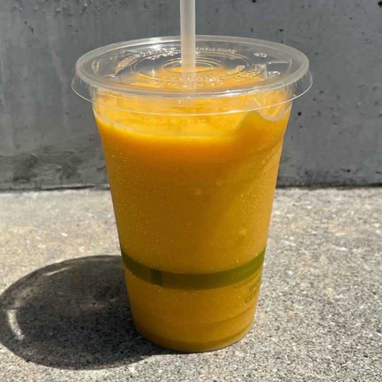 コストコの『マンゴースムージー(2023)』が今年も登場で美味しい！ 買てみた