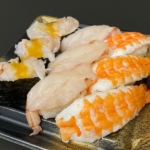 ロピアの『魚萬 海老尽くし握り(9貫)』が3種類の海老のお寿司で美味しい！