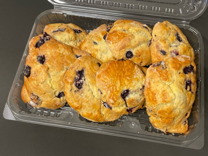 コストコの『ブルーベリー&クリームチーズスコーン』が大きなサイズで美味しい！ 買てみた