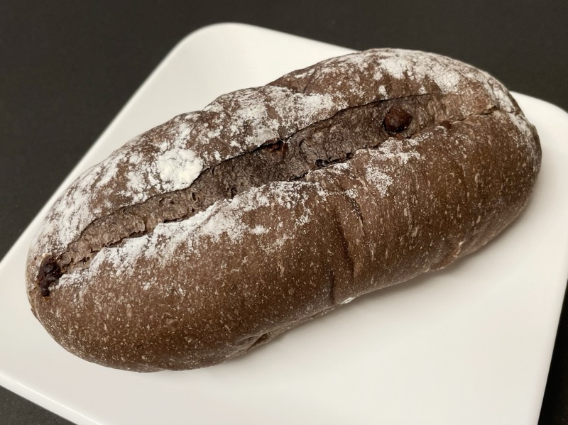 ヤマザキの『チョコフランスパン(チョコクリーム)』が角切り